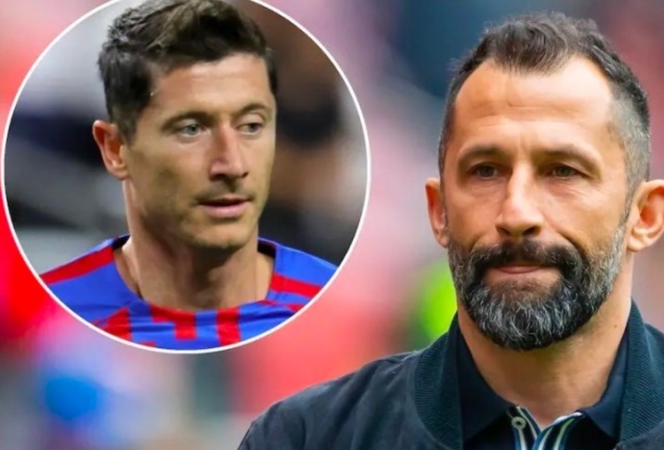 敏锐的门前 敏锐的门前