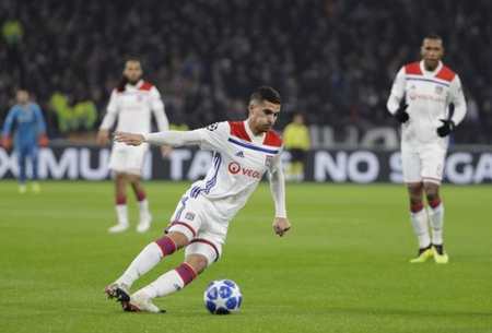 3亿英镑 3亿英镑